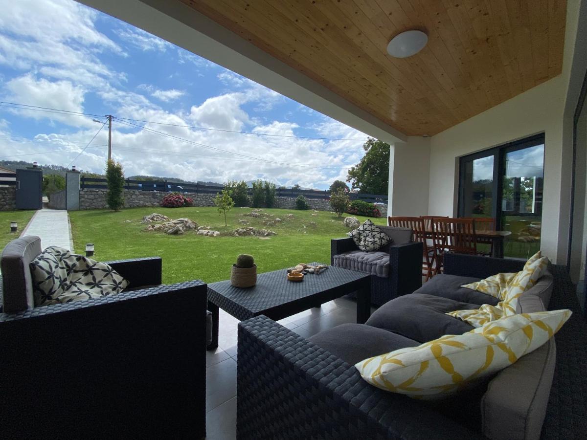 La llosina Vivienda Vacacional alquiler íntegro Llanes Exterior foto