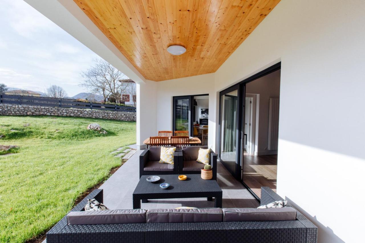 La llosina Vivienda Vacacional alquiler íntegro Llanes Exterior foto